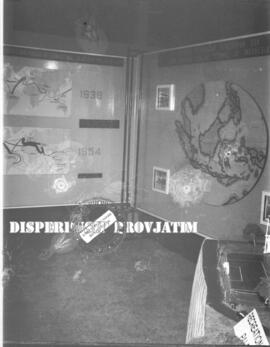 Eksposisi (pameran) Stanvac (perusahaan Minyak Swasta tertua di Indonesia) di Surabaya. 24 Mei 1957