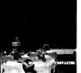 Suasana rapat front pembebasan Irian Barat di Surabaya, tahun 1958